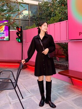 「アイテム（シャツワンピース、ブラック系）」を使った、66ガールズさん（レディース・165cm）の秋コーディネート
