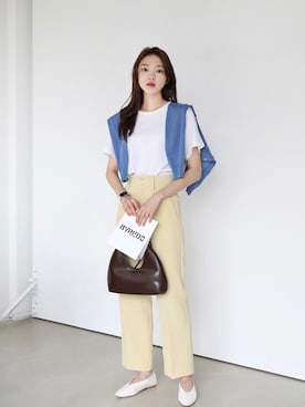 「アイテム（パンツ、イエロー系）」を使った、66ガールズさん（レディース・165cm）の春コーディネート