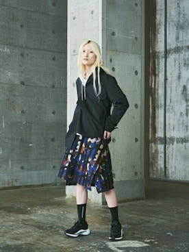 「アイテム（レッグウェア）」を使った、Y-3さん（レディース・174cm）の夏コーディネート