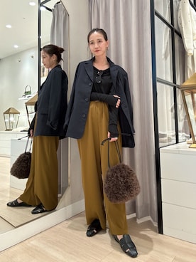 「アイテム（サングラス）」を使った、AYAKAさん（レディース・159cm）の秋コーディネート