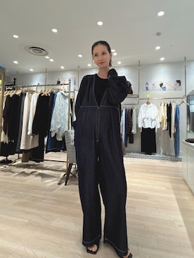 「Omekashi（オメカシ）のアイテム」を使った、AYAKAさん（レディース・159cm）の春コーディネート