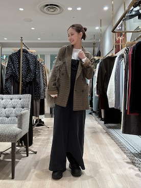 「アイテム（サロペット/オーバーオール）」を使った、AYAKAさん（レディース・159cm）の秋コーディネート