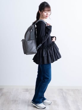 「SweetMommy（スウィートマミー）の【ZOZO限定発売】裾フリンジデニムフレアパンツ（マタニティウェア/グッズ、ブルー系）」を使った、sweet mommyさん（レディース・159cm）の冬コーディネート