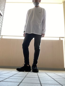 「jiggys shop（ジギーズショップ）のアイテム（パンツ）」を使った、ひげおさん（メンズ・178cm）の春コーディネート