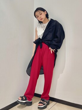 「PBLIM（ページボーイリム）のアイテム（スラックス）」を使った、RINAさん（レディース・152cm）の秋コーディネート