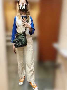 「CONVERSE（コンバース）のCONVERSE コンバース キャンバス オールスター J ハイ / CANVAS ALL STAR J HI (ORANGE) 31301640（スニーカー）」を使った、MM.Øさん（レディース・166cm）の秋コーディネート