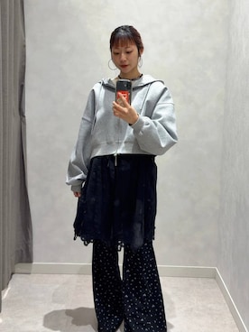 さとめぐさんのコーディネート