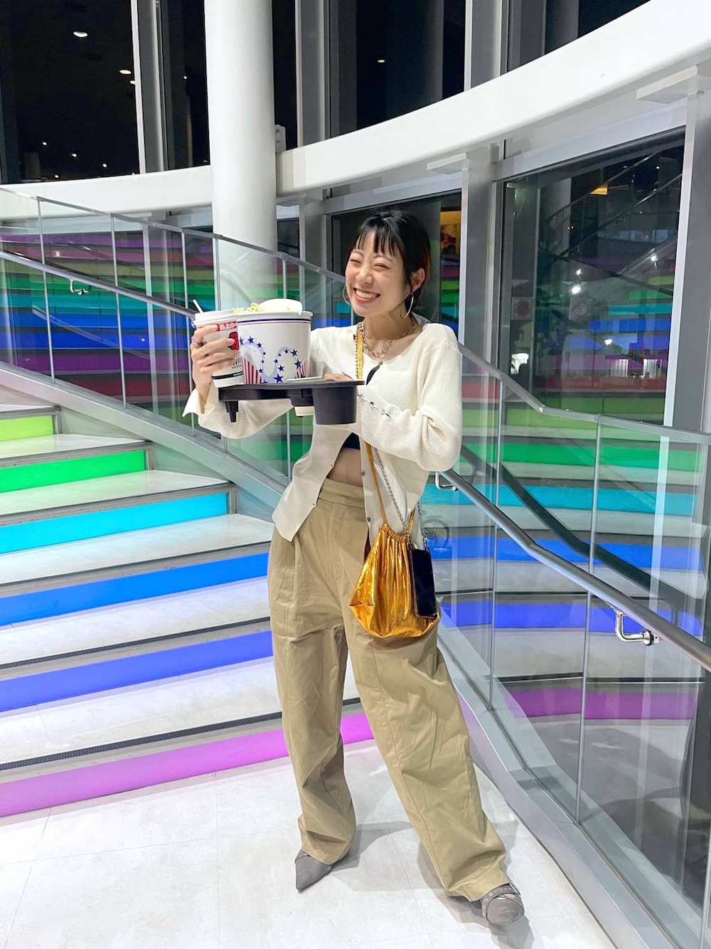 ツイルカーブパンツ 139157を使った人気ファッション