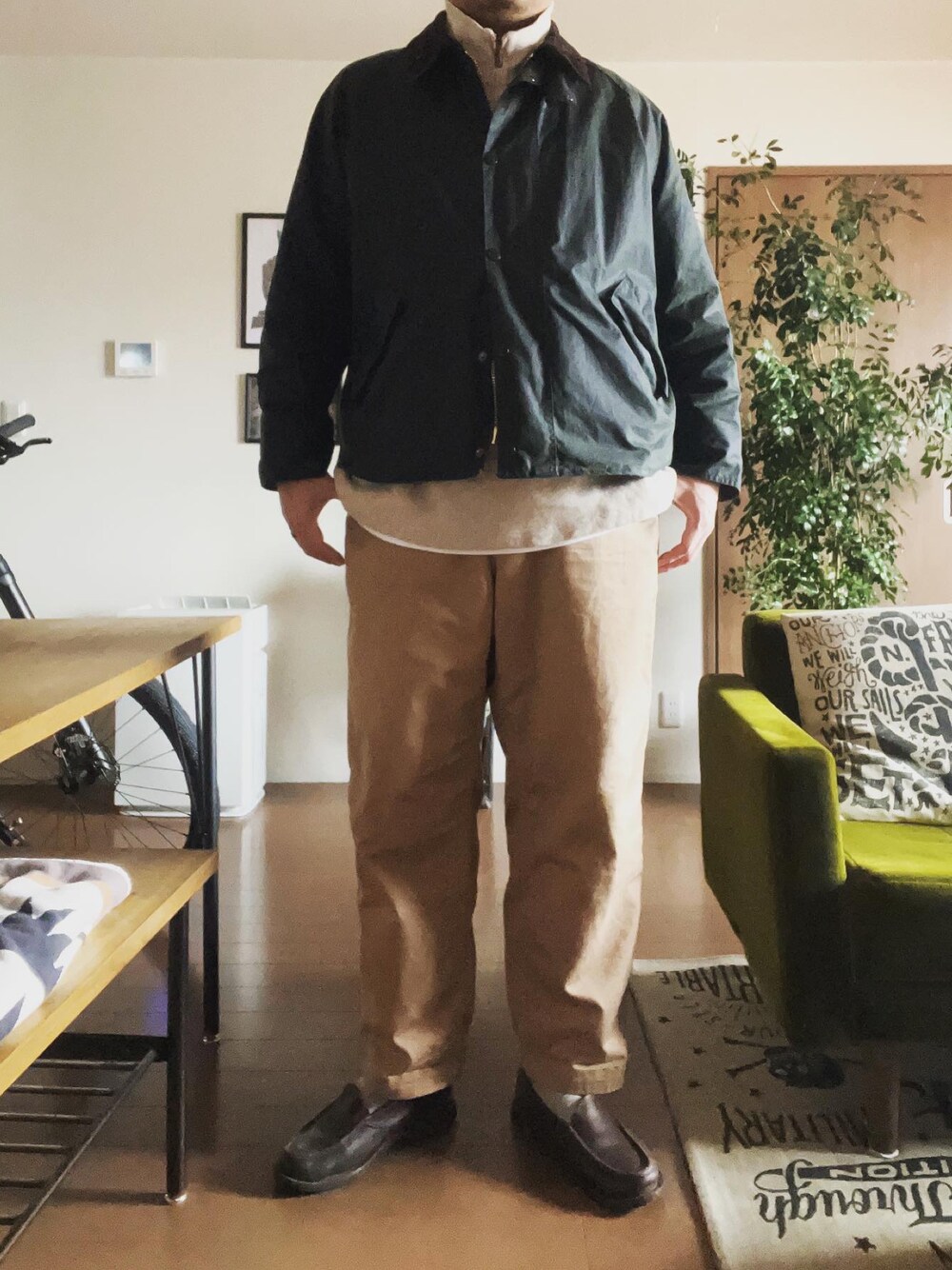 「大人カジュアル、大人コーデ、カジュアルコーデ、今日のコーデ、バブアー、barbour、BARBOUR STYLE、barbour people」｜「Barbourの＜Barbour(バブアー)＞ TRANSPORT JKT/アウター（その他アウター、グリーン系）」を使った、hs_ngy17さん（メンズ・185cm）の冬コーディネートの1枚目の写真