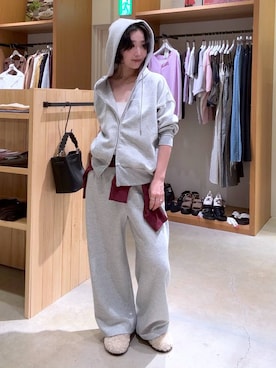 「bijorie（ビジュリィ）のアイテム」を使った、hiroeさん（レディース・160cm）の秋コーディネート