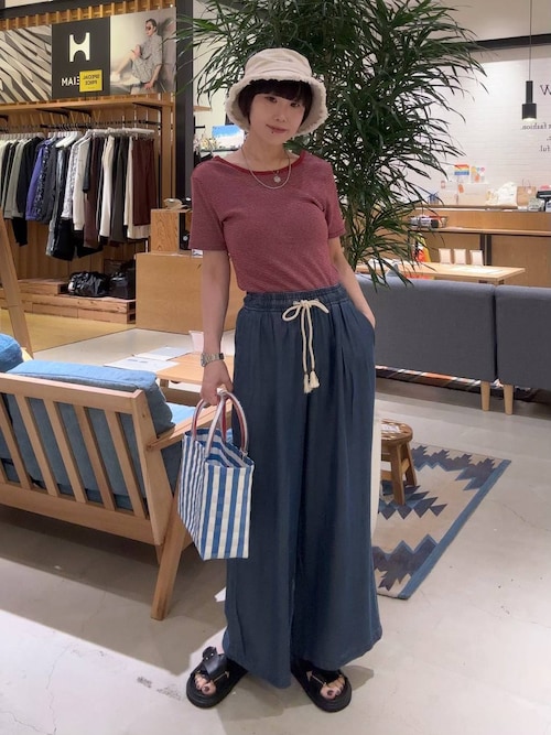 【オシャレ⭐BAYFLOW】紺　コットンカットソー　サイズ3 BAYFLOW - 【オシャレ⭐BAYFLOW】紺 コットンカットソー サイズ3の通販