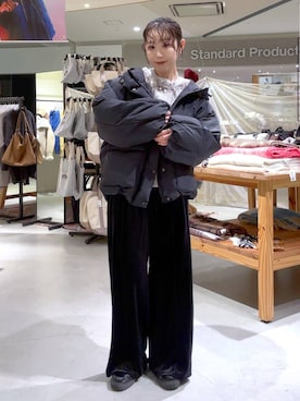 「アイテム（ナイロンジャケット）」を使った、hiroeさん（レディース・160cm）の冬コーディネート