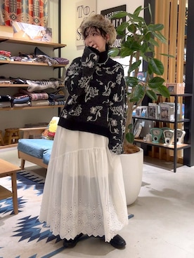 「アイテム（デニムパンツ）」を使った、hiroeさん（レディース・160cm・40代）の冬コーディネート