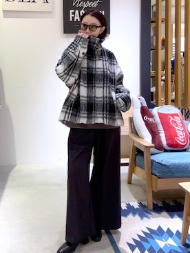 「アイテム（その他アウター）」を使った、hiroeさん（レディース・160cm・40代）の秋コーディネート