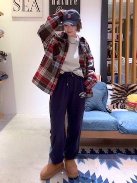 「アイテム（その他アウター）」を使った、hiroeさん（レディース・160cm・40代）の秋コーディネート