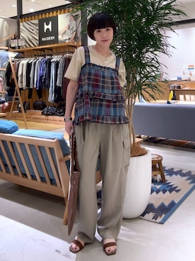 「BAYFLOW（ベイフロー）のアイテム（トップス）」を使った、hiroeさん（レディース・160cm）の春コーディネート