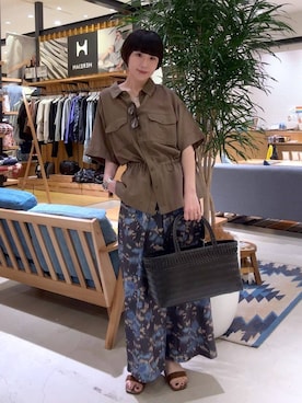 「BAYFLOW（ベイフロー）のアイテム（トップス）」を使った、hiroeさん（レディース・160cm）の春コーディネート