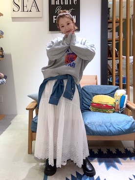 「アイテム（サンダル）」を使った、hiroeさん（レディース・160cm・40代）の秋コーディネート