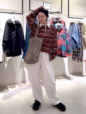 「アイテム（スリッポン）」を使った、hiroeさん（レディース・160cm）の秋コーディネート