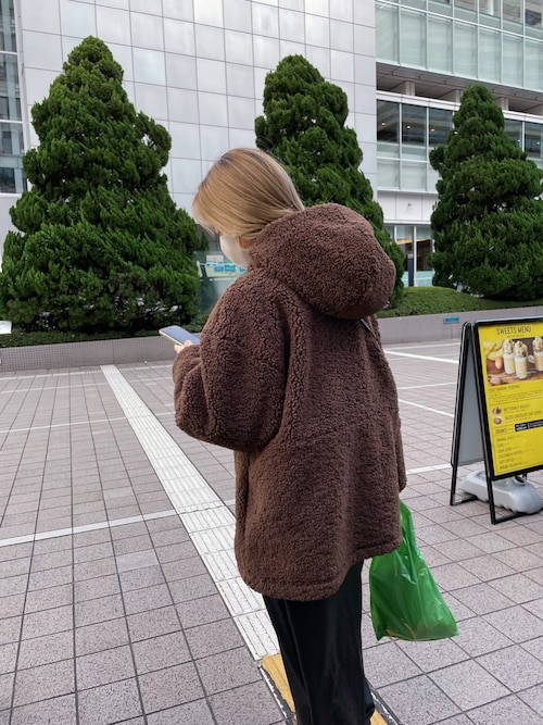 LA PEAU DE GEM】ドットボタンZIPジレ