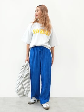 「coca（coca）（コカ）の【田中里奈様着用】＼26ss新色追加／ スリムウェーブパンツ（その他パンツ、ブルー系）」を使った、cocaさん（レディース・160cm）の夏コーディネート