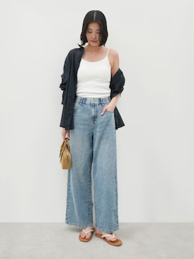 「coca（coca）（コカ）の＼26ss新色追加／サマーデニムウエストゴムイージーパンツ（デニムパンツ、ブルー系）」を使った、cocaさん（レディース・160cm）の夏コーディネート