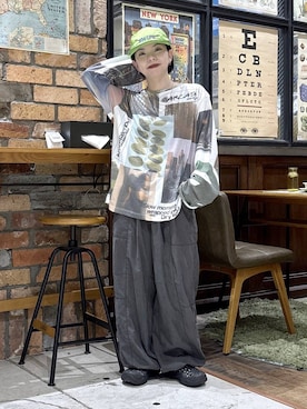 「niko and...（ニコアンド）の2WAYシボシボベルトパンツ（その他パンツ、グレー系）」を使った、むーちゃんさん（レディース・146cm）の夏コーディネート