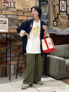「アイテム（カーゴパンツ）」を使った、むーちゃんさん（レディース・146cm・20代）の秋コーディネート