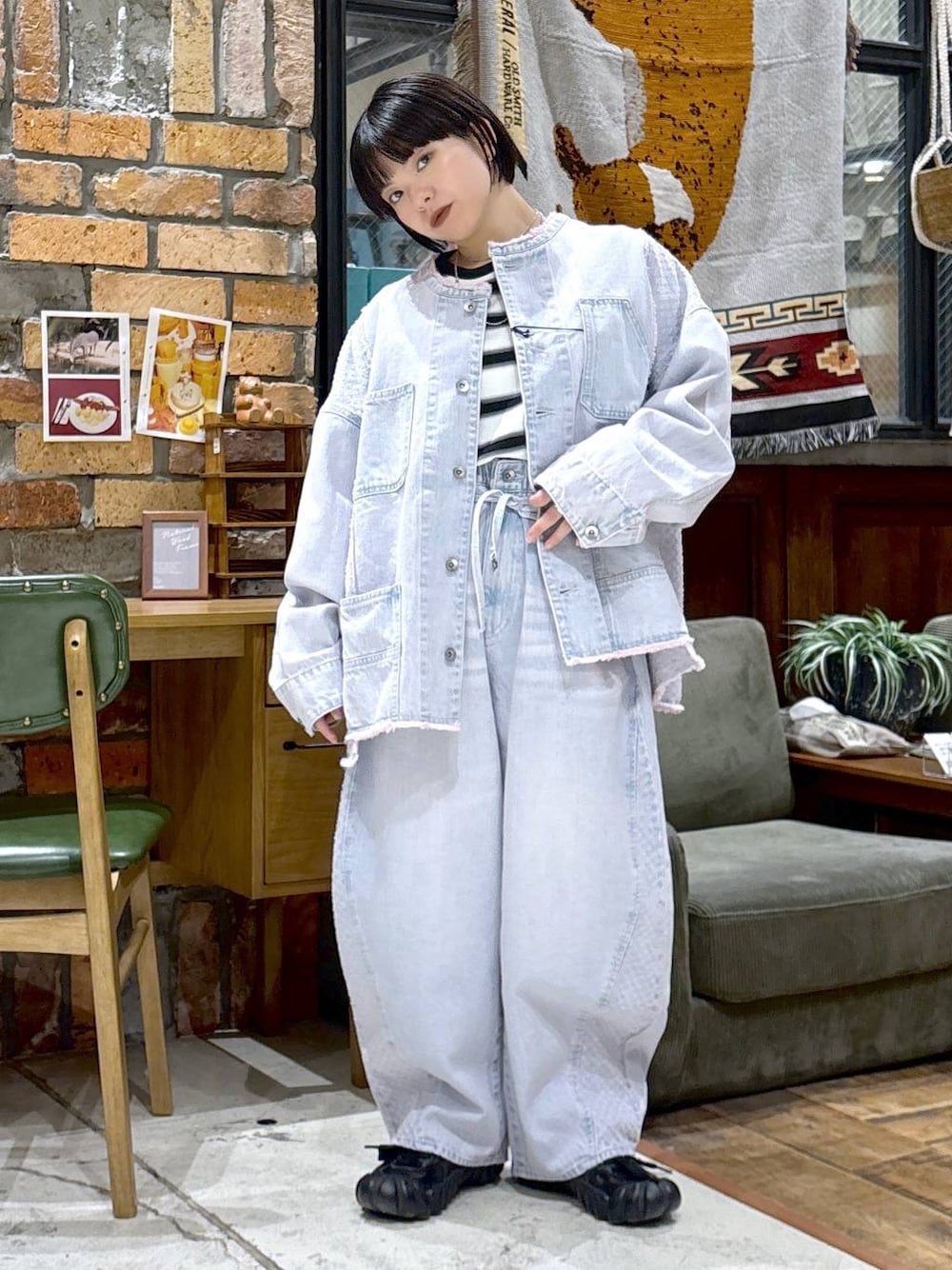 niko andのカバーオールを使った「デニムジャケット」の人気