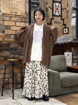 「niko and...（ニコアンド）のオリジナルサイドゴアブーツ（ブーツ）」を使った、むーちゃんさん（レディース・146cm）の秋コーディネート