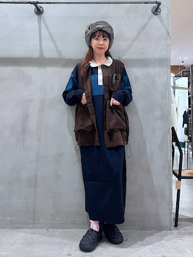 「アイテム（スリッポン）」を使った、みさきまるさん（レディース・160cm・30代）の秋コーディネート