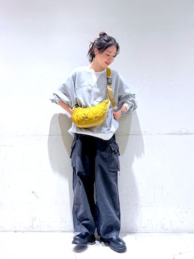 「アイテム（カーゴパンツ）」を使った、みさきまるさん（レディース・160cm）の秋コーディネート