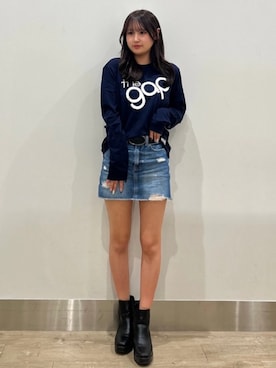 「アイテム（デニムスカート）」を使った、GapJapanさん（レディース・153cm）の秋コーディネート