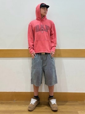 「GAP（ギャップ）のアイテム（トップス）」を使った、GapJapanさん（メンズ・170cm）の夏コーディネート