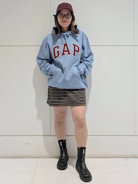 「GAP（ギャップ）のアイテム（帽子）」を使った、GapJapanさん（レディース・163cm）の夏コーディネート