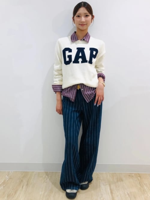 GAPロゴ クルーネックセーター