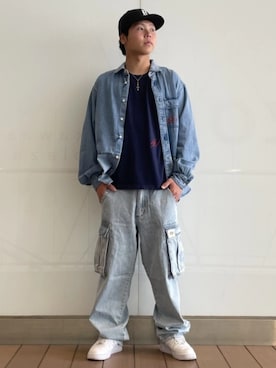 「GAP（ギャップ）のGap × Sean Wotherspoon リラックスフィット レールロード デニムシャツ（シャツ/ブラウス、ブルー系）」を使った、GapJapanさん（レディース・160cm）の春コーディネート