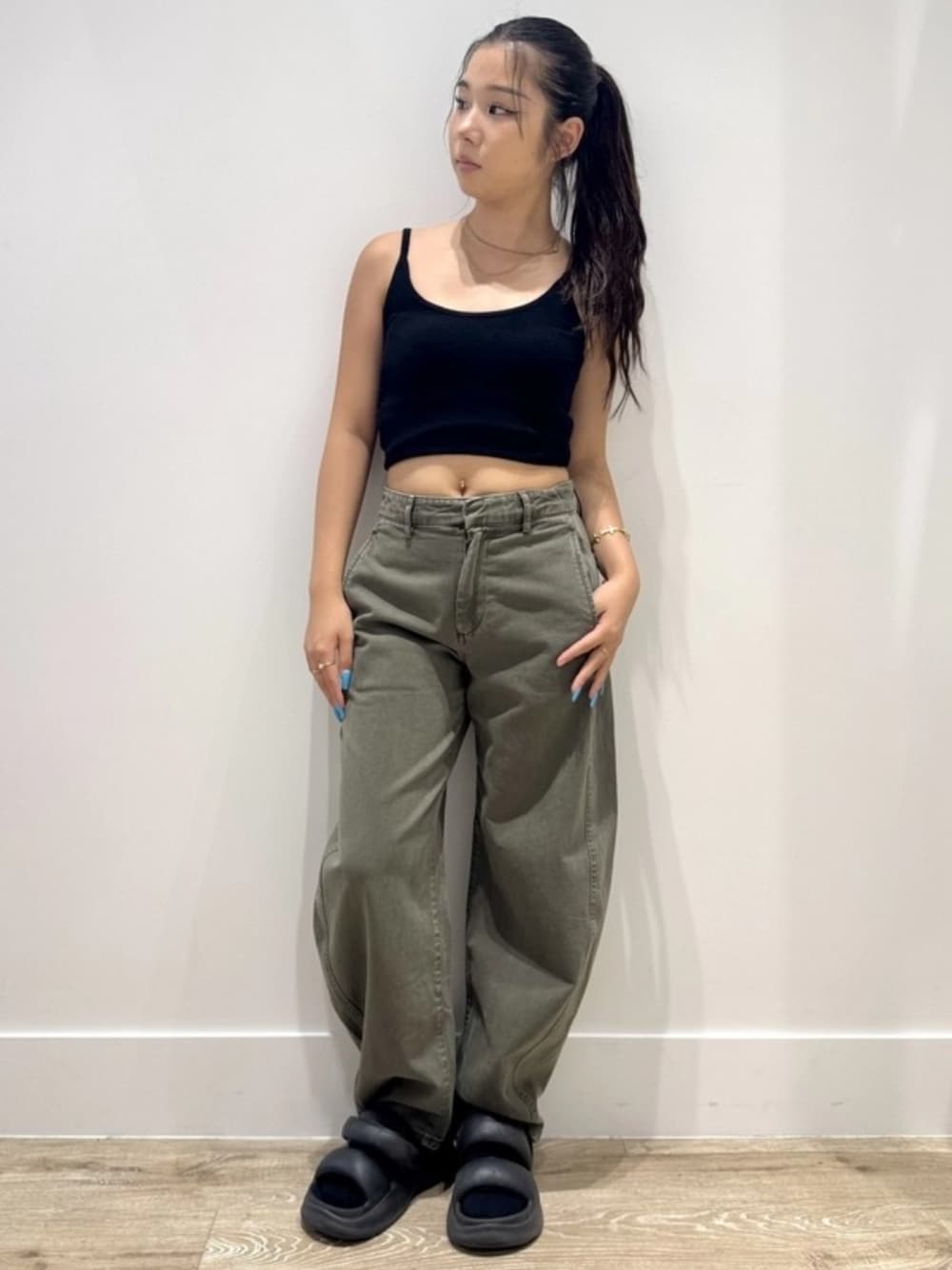 ニット セーター CashSoft カシミヤタッチ ライトウェイト クロップド タンクトップ レディース Gap公式オンラインストア | Lightweight CashSoft Crop Tank Top