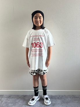 「LOWRYS FARM（ローリーズファーム）のアソートプリントＴＳＳ２　1048201（Tシャツ/カットソー、ベージュ系）」を使った、y___aさん（キッズ・127cm）の夏コーディネート