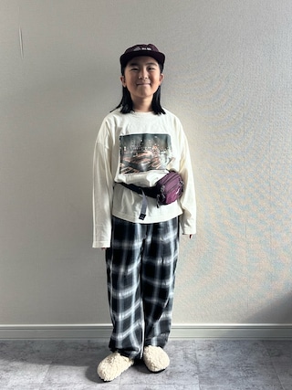 「LOWRYS FARM(ローリーズファーム)のロゴフォトロンT 656104(Tシャツ/カットソー)」を使った、y___aさん(キッズ・129cm)の秋コーディネート