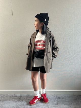「LOWRYS FARM（ローリーズファーム）のアソートロゴＴＳＳ　 654418（Tシャツ/カットソー）」を使った、y___aさん（キッズ・129cm）の秋コーディネート