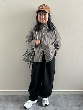 「アイテム（スニーカー）」を使った、y___aさん（キッズ・120cm）の冬コーディネート