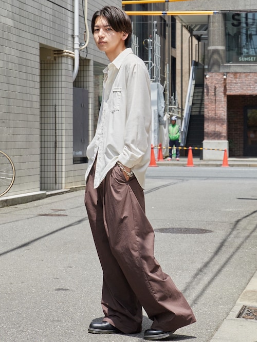 WHITE MOUNTAINEERING（ホワイトマウンテニアリング） チノパン
