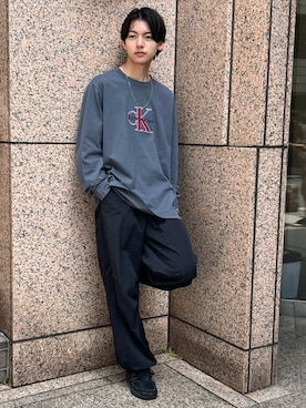 「Calvin Klein（カルバン・クライン）のCalvin Klein/カルバンクライン Monologo Long Sleeve Tee 長袖Tシャツ ロンT シンプル 2026年 夏 夏服（Tシャツ/カットソー、ブルー系）」を使った、ケンジさん（メンズ・172cm）の夏コーディネート