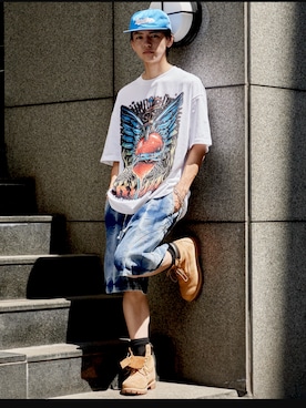 「Theater code（シアターコード）のPrint Design Crew Neck T-Shirt / プリントデザイン クルーネックTシャツ 2026年 夏 夏服メンズ（Tシャツ/カットソー、ホワイト系）」を使った、ケンジさん（メンズ・172cm）の夏コーディネート
