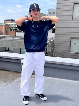 「U.S. POLO ASSN.（ユーエスポロアッスン）のU.S. POLO ASSN./ユーエスポロアッスン 半袖クルーネックニット 接触冷感 2026年 夏 夏服（Tシャツ/カットソー、ブルー系）」を使った、ケンジさん（メンズ・172cm）の夏コーディネート