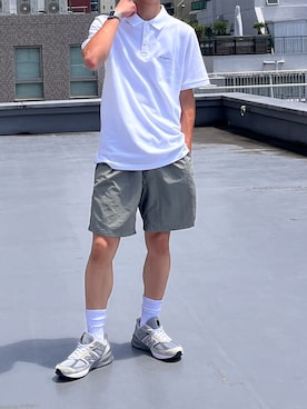 「NANGA（ナンガ）のNANGA/ナンガ NYLON TUSSER EASY SHORTS ショーツ イージーパンツ 2026年 夏 夏服（水着、グレー系）」を使った、ケンジさん（メンズ・172cm）の夏コーディネート