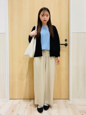 「SHOO・LA・RUE（シューラルー）の【ひんやり/洗濯後しわになりにくい】インせず着られる さらっとタッチのドルマンブラウス（シャツ/ブラウス、ブルー系）」を使った、minamiさん（レディース・154cm）の春コーディネート