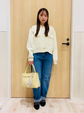 「SHOO・LA・RUE（シューラルー）の【洗濯機可/S-LL】1枚でも羽織りでも 華やか上品カーデ（カーディガン/ボレロ、ホワイト系）」を使った、minamiさん（レディース・154cm）の冬コーディネート