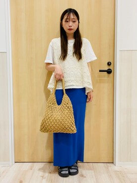 「SHOO・LA・RUE（シューラルー）の【2点セット/S-LL】透かしクロシェ編みベスト＋ロゴT 大人の涼やかセット（その他トップス、ベージュ系）」を使った、minamiさん（レディース・154cm）の春コーディネート